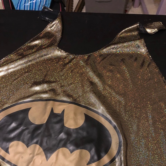 Batman cape. GlitzGold. Good condition. Six Flags! - Picture 1 of 5